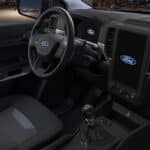 Ford-Ranger-esoteriko-1