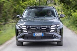 Hyundai_Tucson-2024-(2)