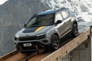 Jeep-Avenger-4xe-The-North-Face-Edition-(33)