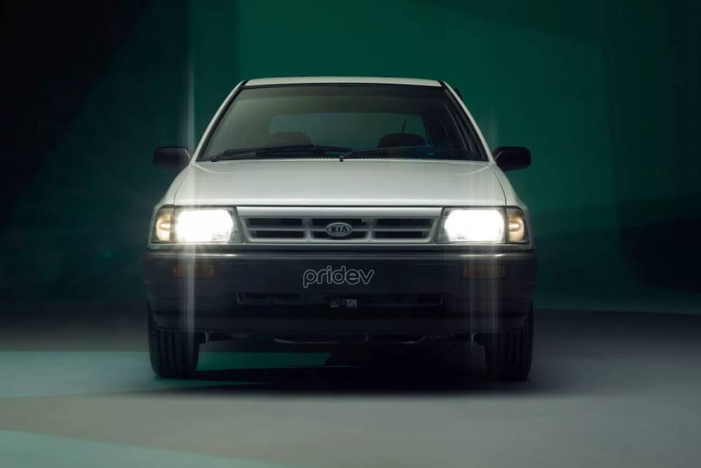https://autogreeknews.gr/wp-content/uploads/2024/10/Kia-Pride-EV-00001-2048x1536-1.jpg