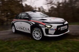 Lancia-Ypsilon-Rally-4-HF-00026-2048×1366
