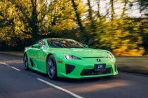 Lexus-LFA-1