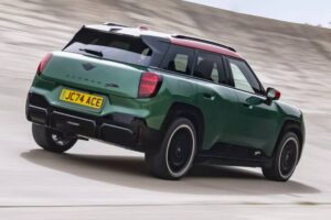 MINI-JCW-Aceman-6-copy-1-2048×1152