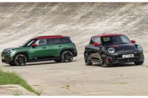 MINI-JCW-Electric-And-JCW-Aceman-2-copy-2048×1152