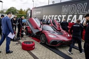 Mercedes-Benz_AMG_ONE_Nordschleife_2024-11-2048×13
