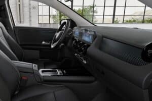 Mercedes-GLA-180-Style-tablo