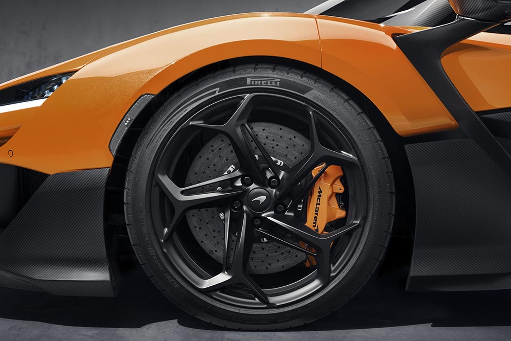 https://autogreeknews.gr/wp-content/uploads/2024/10/New_McLaren_W1__the_real_supercar-13.jpg