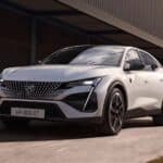 PEUGEOT_E408_2405CV_200