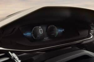 PEUGEOT_E408_2405CV_320