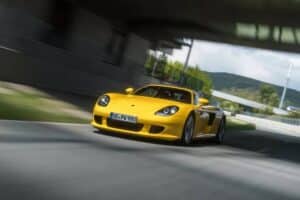 Porsche-Carrera-GT-4