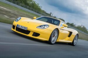 Porsche-Carrera-GT-5