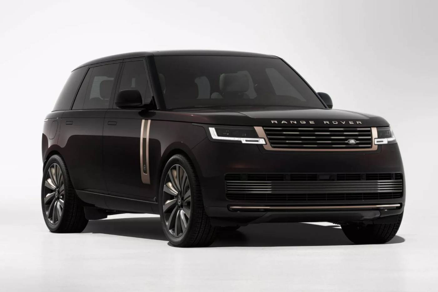 https://autogreeknews.gr/wp-content/uploads/2024/10/Range_Rover_Ranthambore_Editon-1a-2048x1149-1.jpg