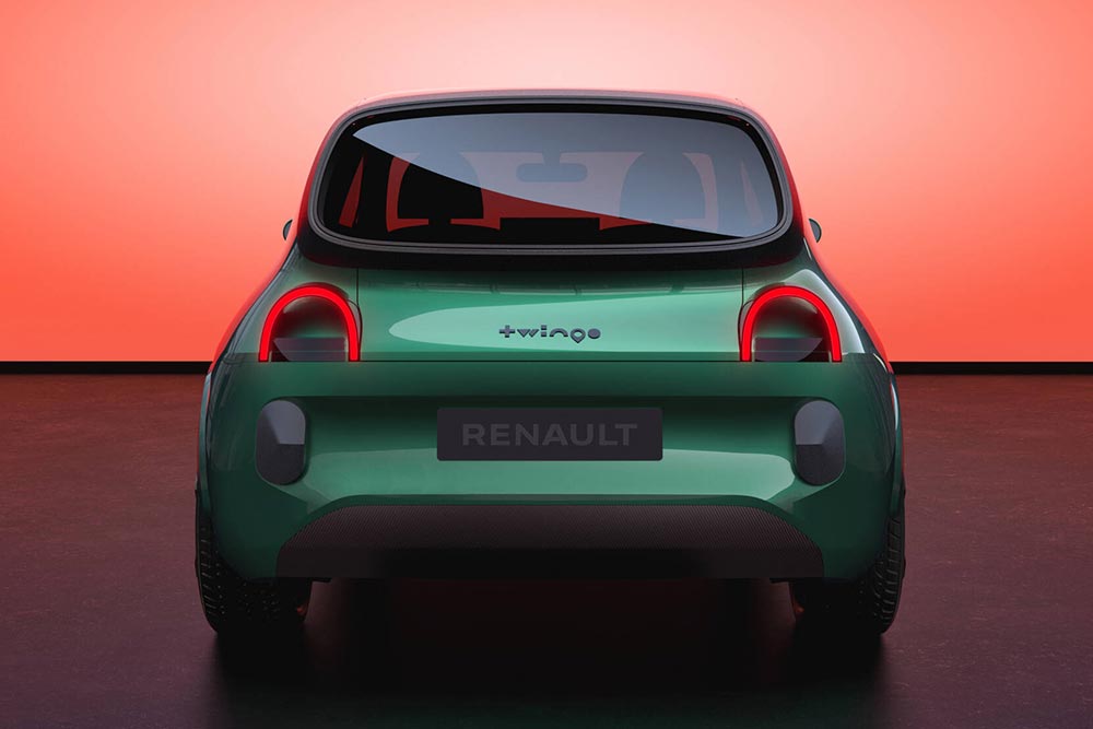https://autogreeknews.gr/wp-content/uploads/2024/10/Renault-Twingo-E-Tech-electric-prototype-10.jpg