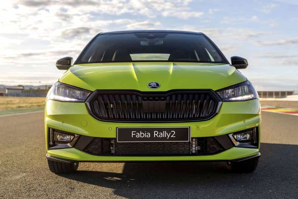 https://autogreeknews.gr/wp-content/uploads/2024/10/Skoda_Fabia_Rally2_LE_2024-12.jpg