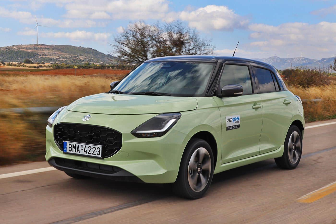 Suzuki Swift 1.2 Hybrid 4WD (1)