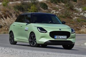 Suzuki Swift 1.2 Hybrid 4WD (6)