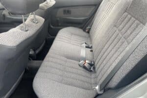 Toyota-Corolla-1988-(2)