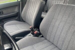 Toyota-Corolla-1988-(3)