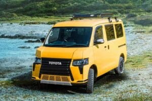 Toyota-Town-Ace-Mount-Ace-1-2048×808