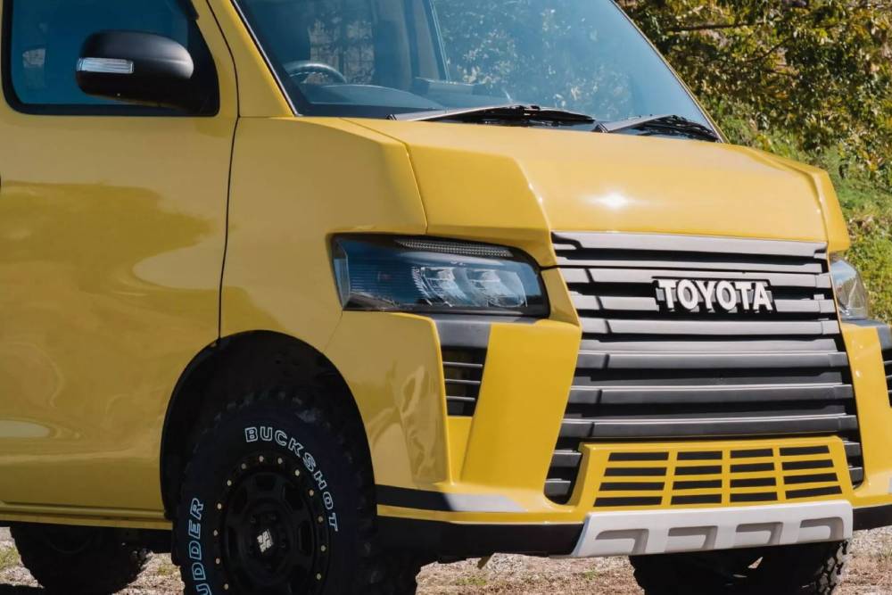 https://autogreeknews.gr/wp-content/uploads/2024/10/Toyota-Town-Ace-Mount-Ace-4-2048x1262-1.jpg