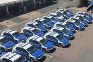 VW-Golf-GTI-Police-3