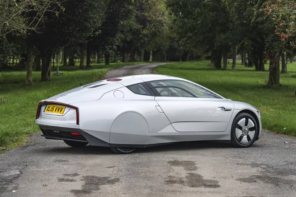 https://autogreeknews.gr/wp-content/uploads/2024/10/VW-XL1-3.jpg