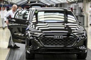 Κλείνει υπερσύγχρονο εργοστάσιο της Audi