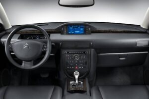 citroen_c6_4