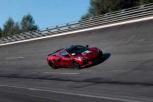corvette-zr1-hits-233-mph-with-gm-s-president-at-t