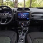 jeep-celebrates-one-million-european-sales-with-re (9)