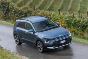 kia niro tri-fuel 08