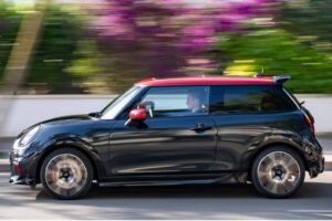 mini-john-cooper-works-2025 (1)