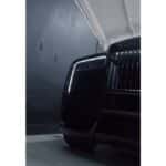 rolls-royce-cullinan-series-ii-rides-lowered-dark- (4)