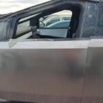this-brand-new-tesla-cybertruck-was-crashed-and-ab (4)