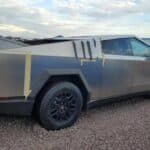 this-brand-new-tesla-cybertruck-was-crashed-and-ab (7)