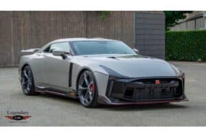 2021-Nissan-GT-R-2457-3