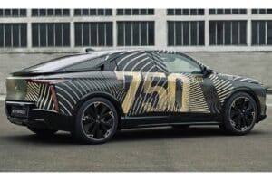 2025-DS-Teaser-4s-2048×1152