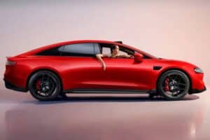 2025-Luxeed-S7-China-3-2048×1152