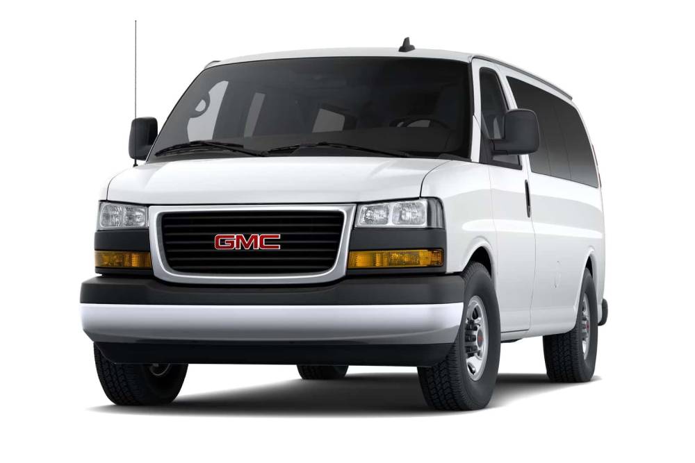 https://autogreeknews.gr/wp-content/uploads/2024/11/2025-gmc-savana-1.jpg