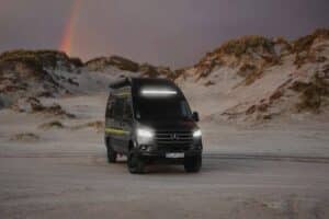 2025-grand-canyon-s-crossover-camper-van-is-europe (6)