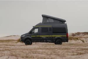 2025-grand-canyon-s-crossover-camper-van-is-europe (7)