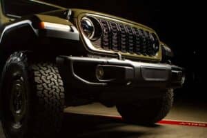 2025-jeep-wrangler-4xe-willys-41 (2)