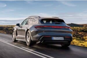 2025-porsche-taycan-gts (4)