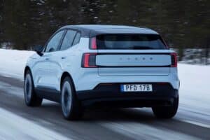 326728_Volvo_EX30_Cloud_Blue