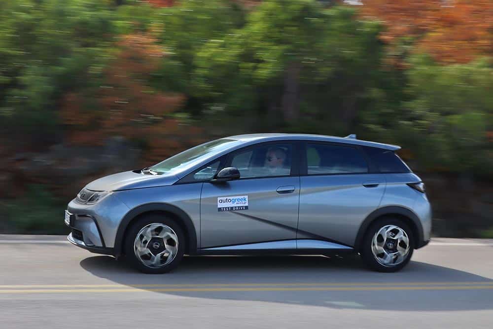 https://autogreeknews.gr/wp-content/uploads/2024/11/BYD-Dolphin-3.jpg