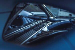 Bugatti_Tourbillon_engine_sound (2)