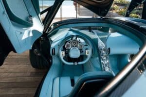 Bugatti_Tourbillon_engine_sound (3)