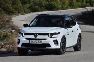 Citroen C3 1.2T 100 hp 2024 (3)