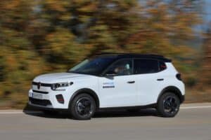 Citroen C3 1.2T 100 hp 2024 (30)