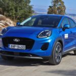Ford-Puma-Titanium-kinisi